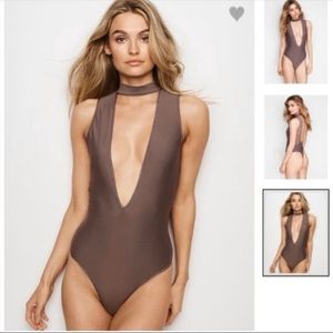 Victoria's Secret- Choker Plunge BodySuit